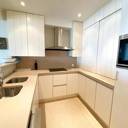 In With Sea View, Cleaning Included Appartement Nieuport