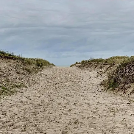 Appartement In With Sea View, Cleaning Included *